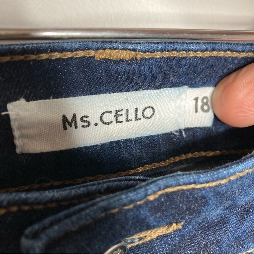 Ms.โ Cello distressed skinny jeans size 18 - Picture 4 of 6